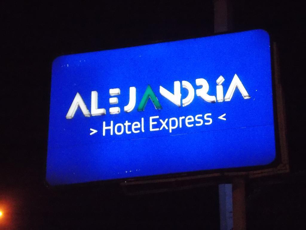 Hotel Express Alejandria Xalapa Eksteriør billede